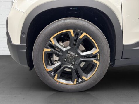 Jeep – Avenger 1.2 MHEV 85th Sky Anniversary 4xe