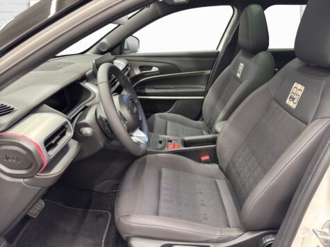 Jeep – Avenger 1.2 MHEV 85th Sky Anniversary 4xe