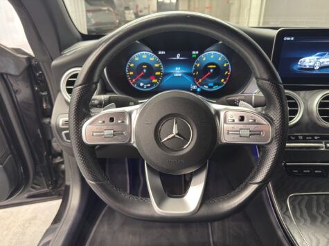 Mercedes-Benz – C 200 AMG Line 4Matic Cabriolet