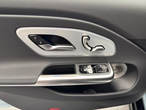 Mercedes-Benz – CLA 350 4Matic Shooting Brake with EQ Hybrid