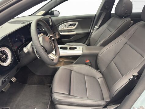 Mercedes-Benz – CLA 350 4Matic Shooting Brake with EQ Hybrid