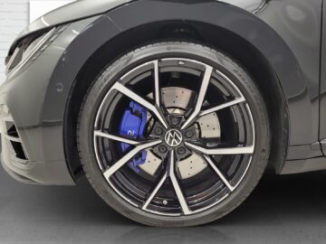 VW Arteon Shooting Brake 2.0 TSI R DSG 4m