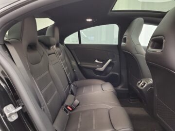 Mercedes-Benz CLA 250 Swiss Star AMG Line 4M Coupé