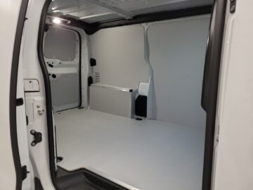 Fiat E-Scudo L2 50kWh Business Swiss Worker
