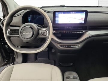 Fiat 500e La Prima by Bocelli Top