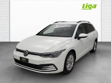 VW Golf VIII Variant 1.0 eTSI Life DSG