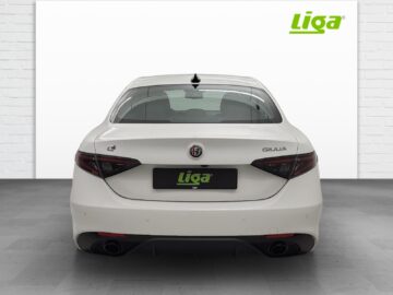 Alfa Romeo Giulia 2.0 Q4 Veloce