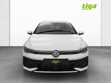 VW Golf VIII 1.5 eTSI R-Line DSG