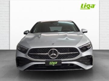 Mercedes-Benz A 220 AMG Line 4Matic