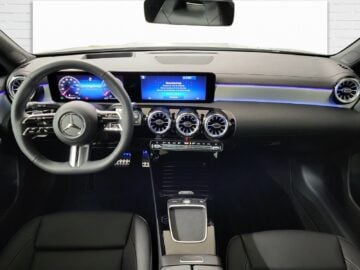 Mercedes-Benz A 220 AMG Line 4Matic