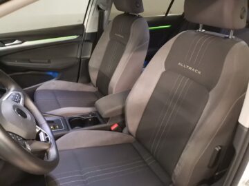 VW Golf VIII Variant 2.0 TDI Alltrack DSG