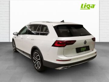 VW Golf VIII Variant 2.0 TDI Alltrack DSG