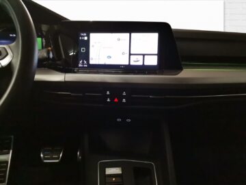 VW Golf VIII Variant 2.0 TDI Alltrack DSG