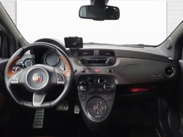 Fiat 595 C Abarth 1.4 T-Jet 180 Competizione