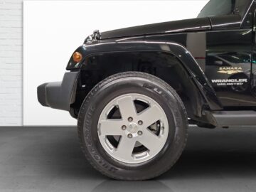 Jeep Wrangler 3.8 V6 Sahara Unlimited