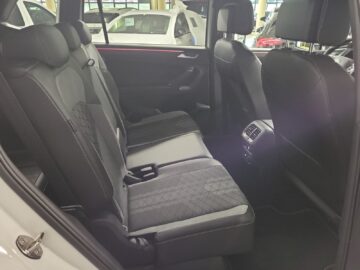 VW Tiguan Allspace 2.0 TSI R-Line DSG