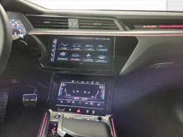 Audi Q8 e-tron 50 S Line quattro