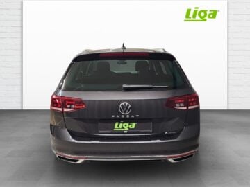 VW Passat Variant 2.0 TDI 200 Elegance DSG