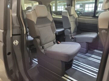 VW T7 Multivan kurz 2.0 TDI DSG