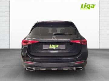 Mercedes-Benz GLC 300 AMG Line 4Matic