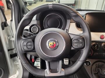 Fiat 595 C Abarth 1.4 T-Jet 145