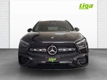 Mercedes-Benz GLA 200 AMG Line Night Star