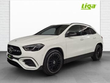 Mercedes-Benz GLA 200 AMG Line Night Star