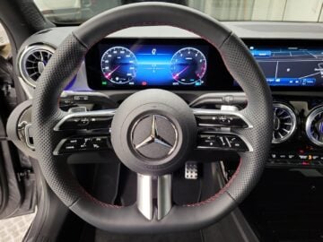 Mercedes-Benz A 200 AMG Line Night Star