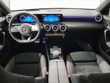 Mercedes-Benz A 250 AMG Line 4Matic