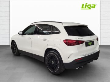 Mercedes-Benz GLA 220 d AMG Line  4Matic Swiss Star