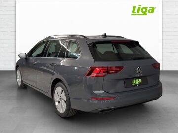 VW Golf VIII Variant 2.0 TDI Life DSG