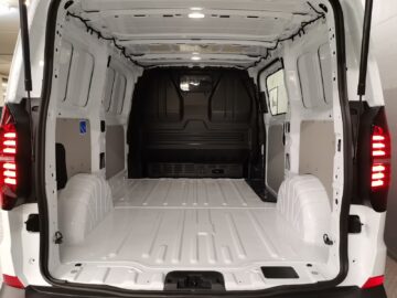 VW Transporter Kaw. 3100 2.0 TDI 110