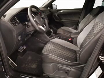 VW Tiguan 2.0 TDI SCR R-Line DSG