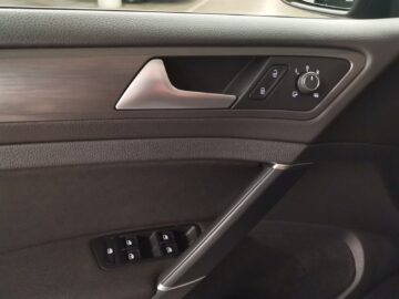VW Golf VII e