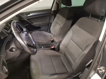 VW Golf VII e