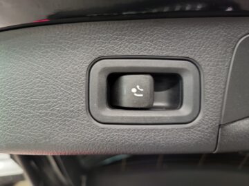 Mercedes-Benz EQA 350 Swiss Star AMG Line 4Matic