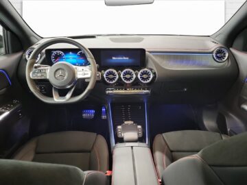 Mercedes-Benz EQA 350 Swiss Star AMG Line 4Matic