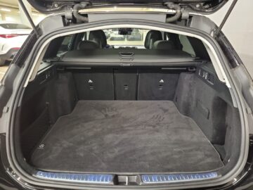 Mercedes-Benz C 200 AMG Line 4Matic T