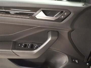 VW T-Roc 2.0 TSI R-Line DSG 4motion