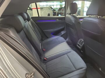 VW Golf VIII 1.5 eTSI United DSG