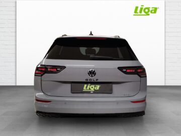 VW Golf VIII Variant 1.5 eTSI R-Line DSG