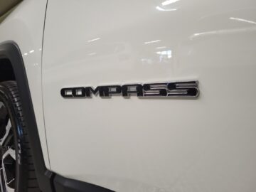 Jeep Compass 1.5 e-Hybrid 4×2 Swiss Altitude