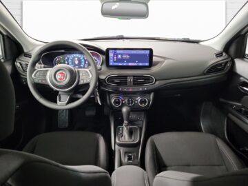 Fiat Tipo SW 1.5 Hybrid Swiss Cross