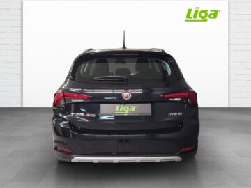 Fiat Tipo SW 1.5 Hybrid Swiss Cross