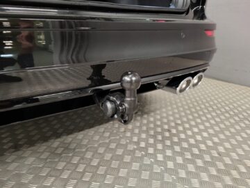 VW Golf VIII Variant 2.0 TSI R DSG 4motion