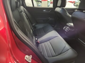 Alfa Romeo Giulia 2.9 V6 Biturbo Quadrifoglio Performante