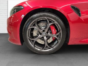 Alfa Romeo Giulia 2.9 V6 Biturbo Quadrifoglio Performante