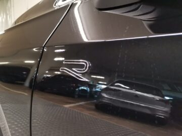 VW Golf VIII 1.5 eTSI R-Line DSG
