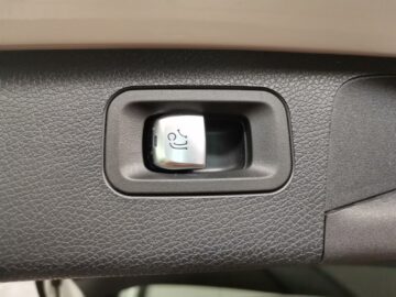 Mercedes-Benz E 300 d AMG Line 4Matic T