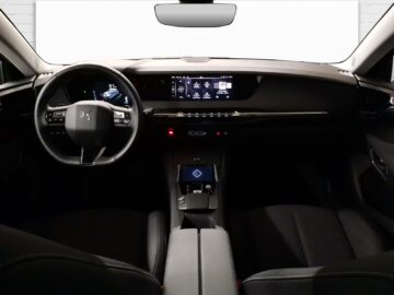 DS Automobiles DS4 1.6 E-Tense Trocadero